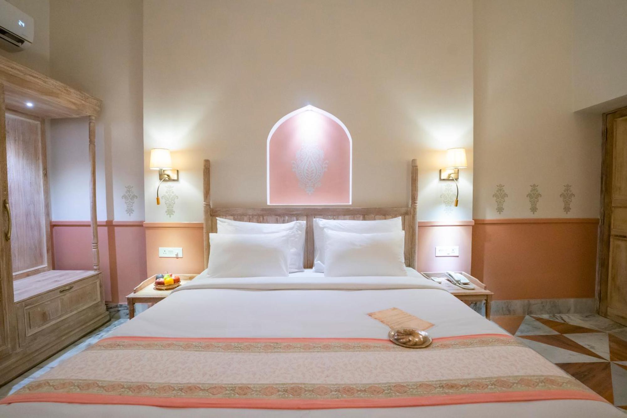 Dev Mahal - A Boutique Heritage Hotel Jaipur Exterior foto
